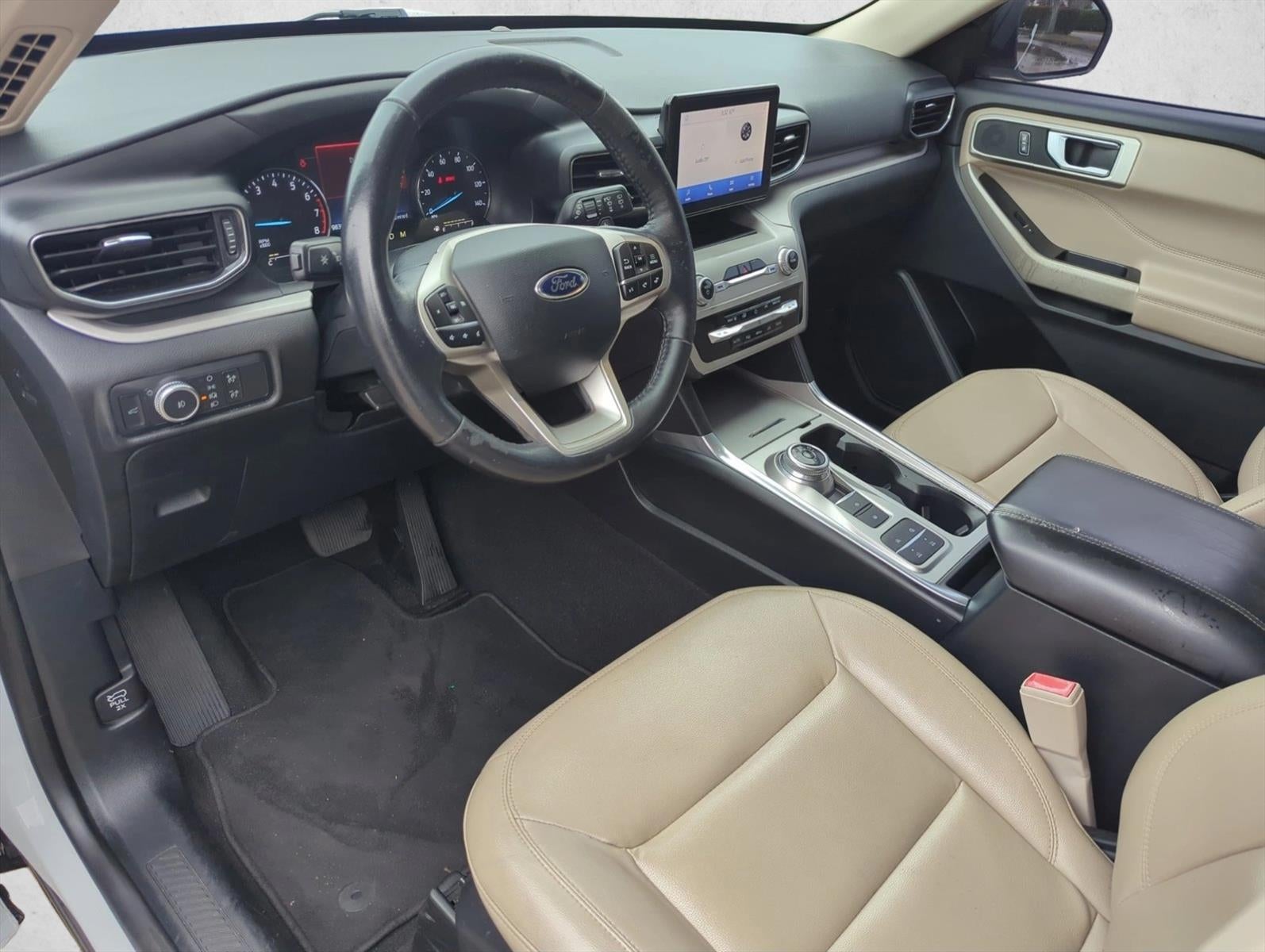 2020 Ford Explorer XLT RWD