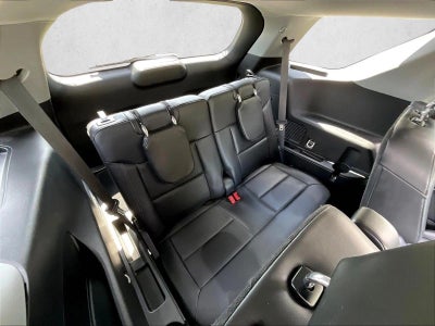 2023 Ford Explorer XLT RWD