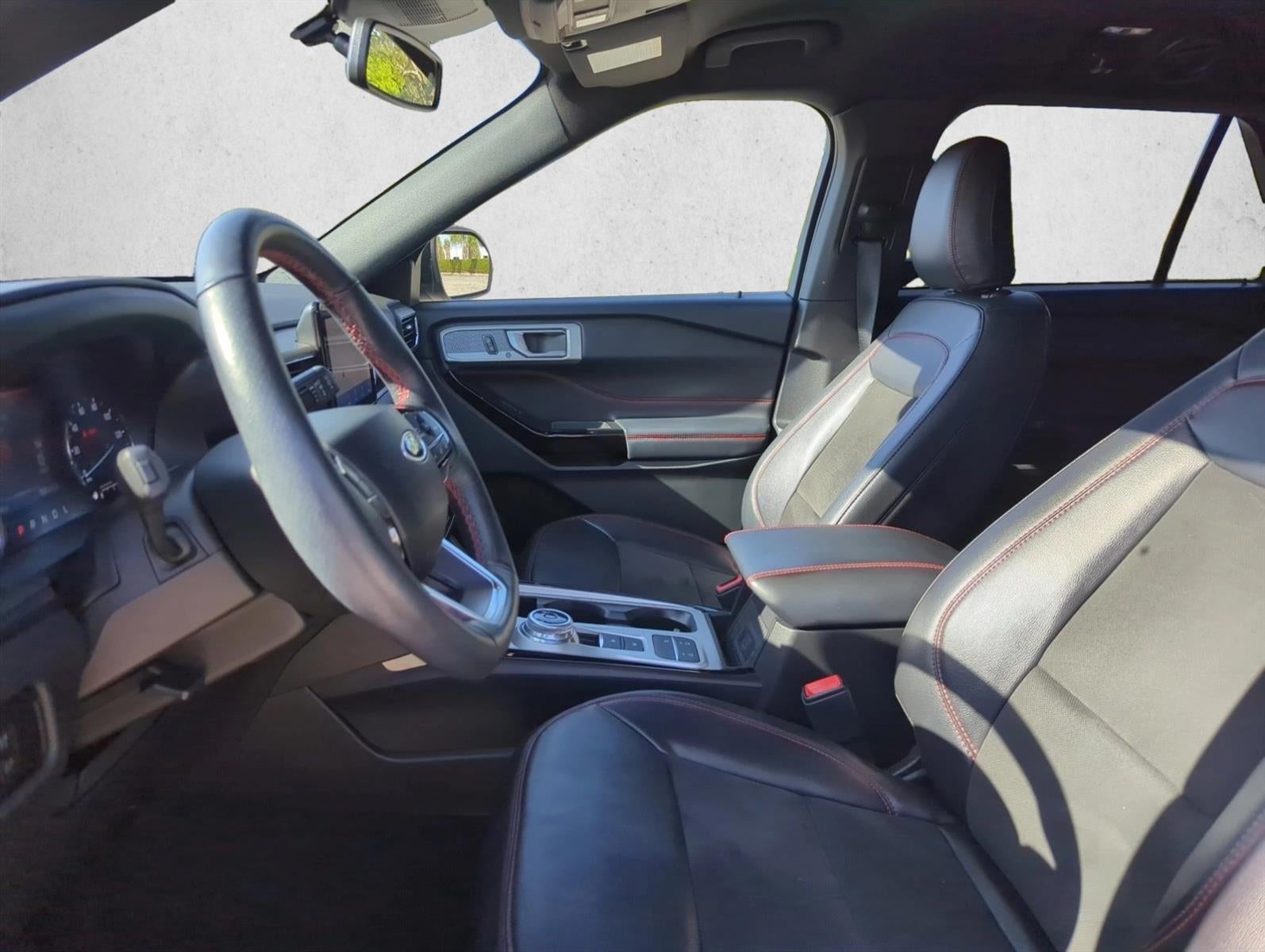 2023 Ford Explorer ST-Line RWD