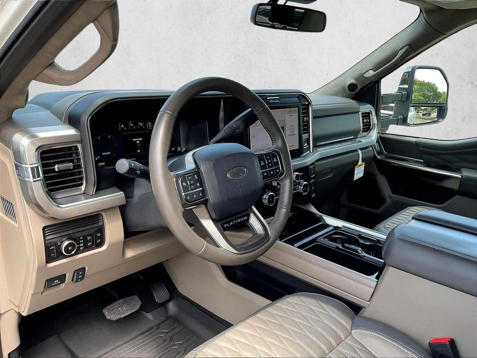 2025 Ford Super Duty F-350 SRW Platinum 4WD Crew Cab 6.75' Box