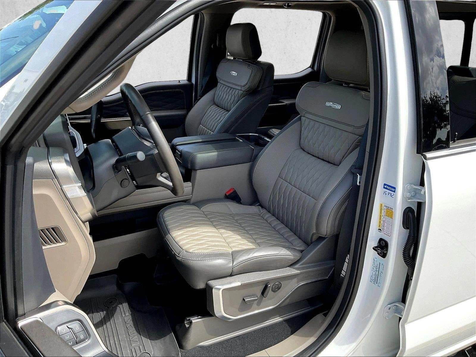 2025 Ford Super Duty F-350 SRW Platinum 4WD Crew Cab 6.75' Box