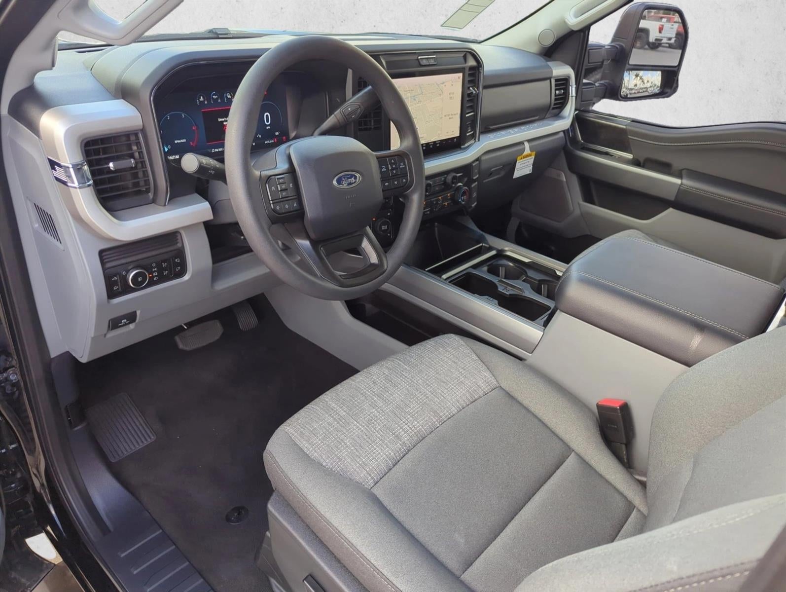 2026 Ford Super Duty F-350 DRW XLT 4WD Crew Cab 8' Box