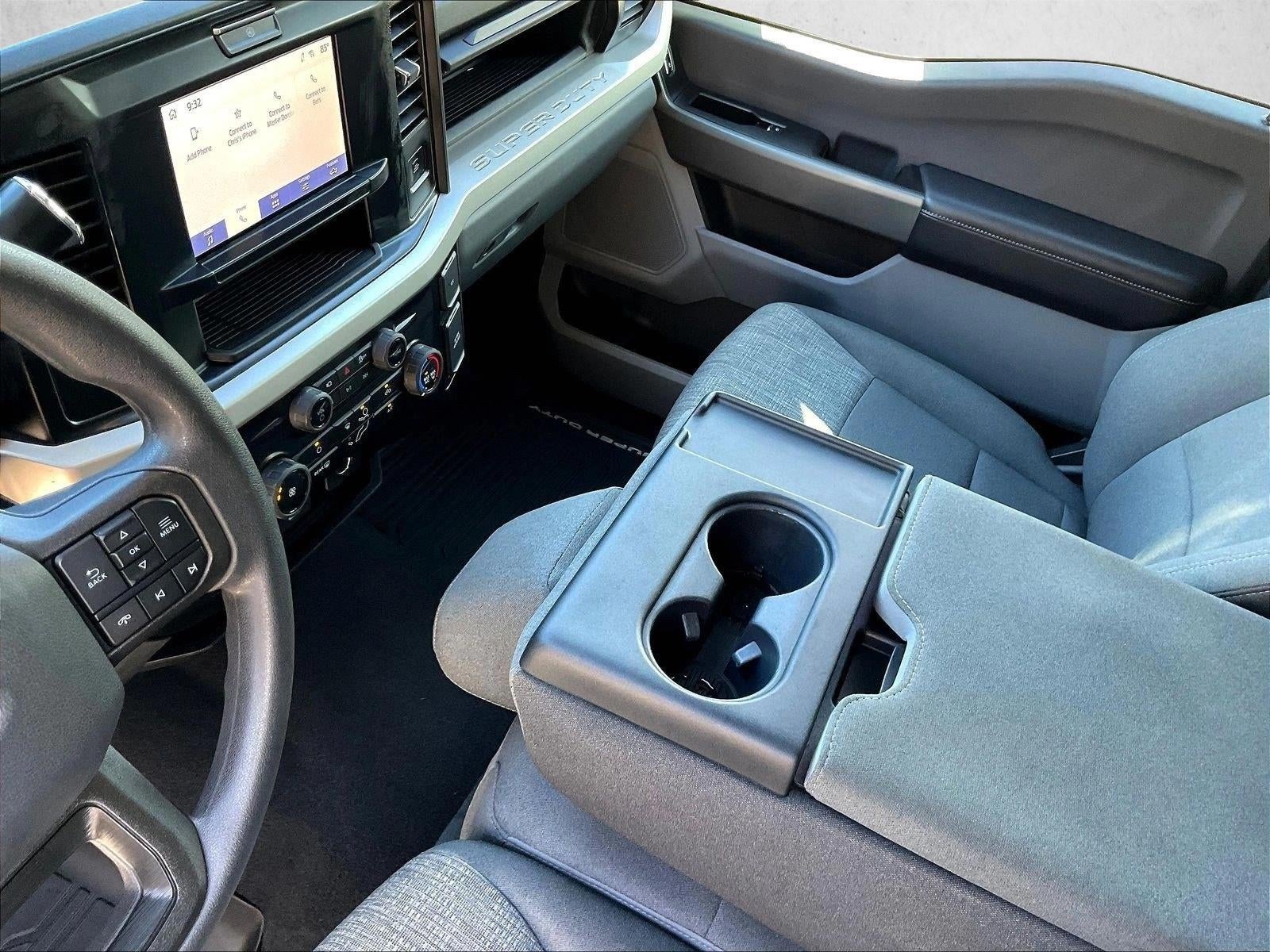 2025 Ford Super Duty F-350 DRW XLT 4WD Crew Cab 8' Box