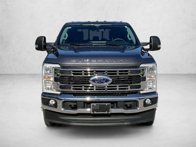 2025 Ford Super Duty F-350 DRW XLT 4WD Crew Cab 8' Box