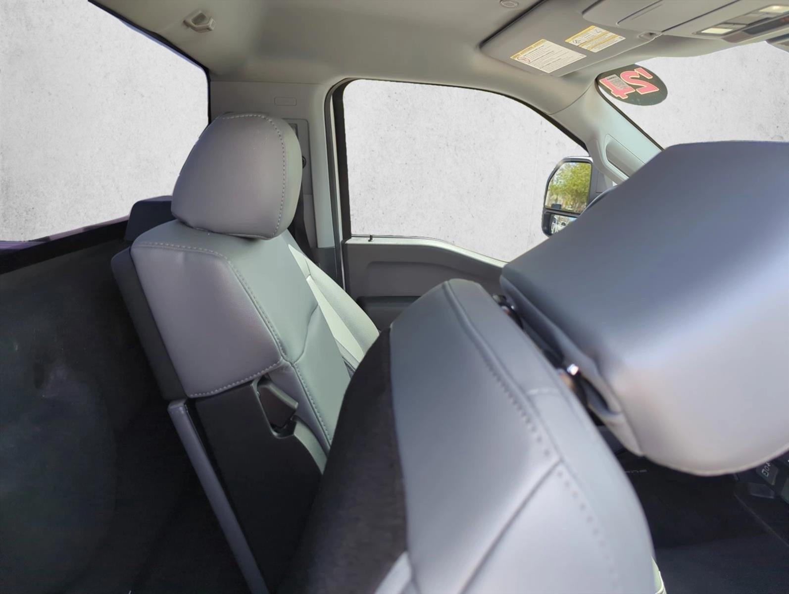 2024 Ford Super Duty F-250 SRW XL 4WD Reg Cab 8' Box