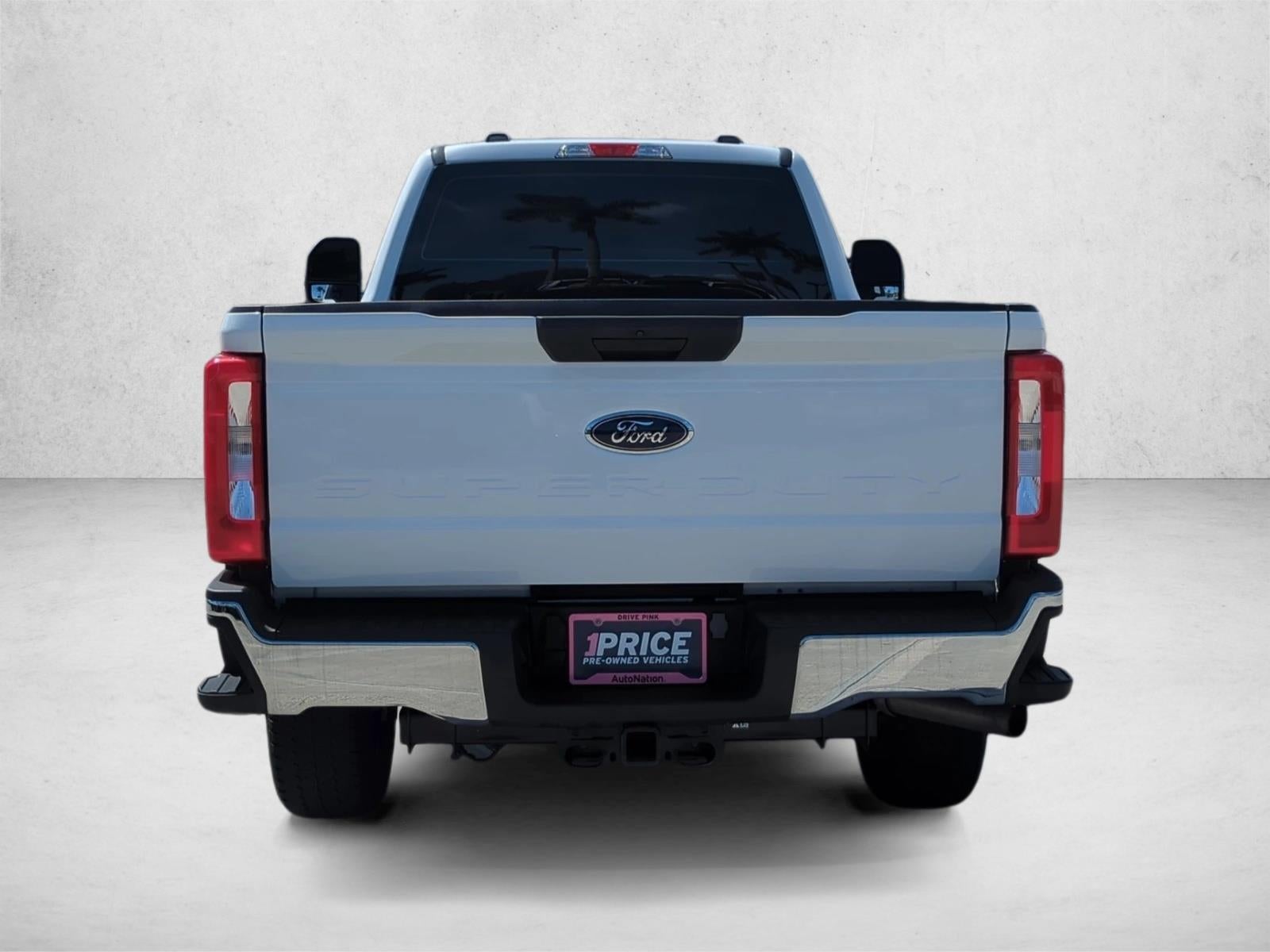 2024 Ford Super Duty F-250 SRW XL 4WD Reg Cab 8' Box