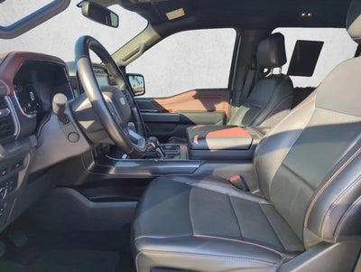 2022 Ford F-150 LARIAT 4WD SuperCrew 5.5' Box