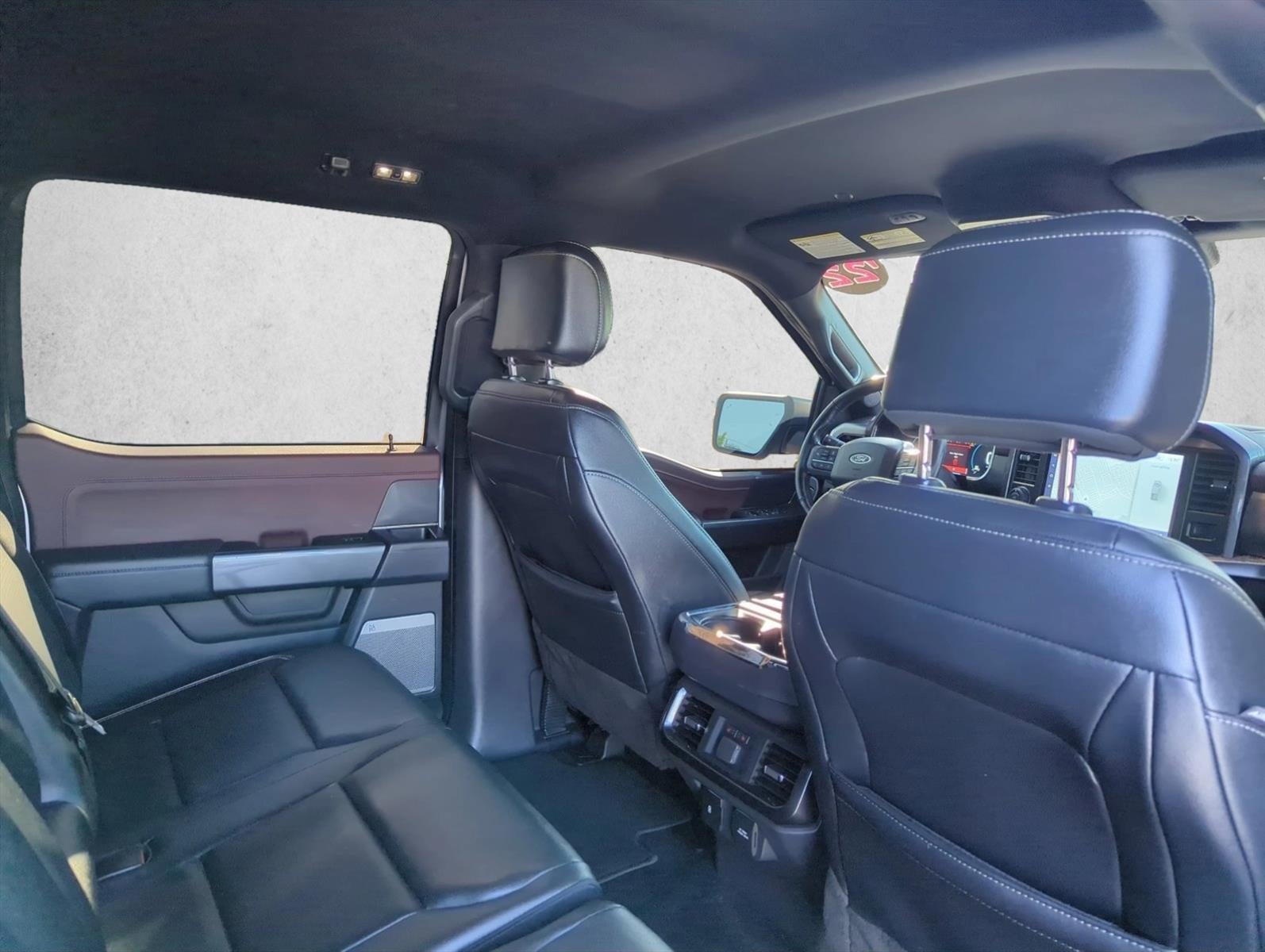 2022 Ford F-150 LARIAT 4WD SuperCrew 5.5' Box