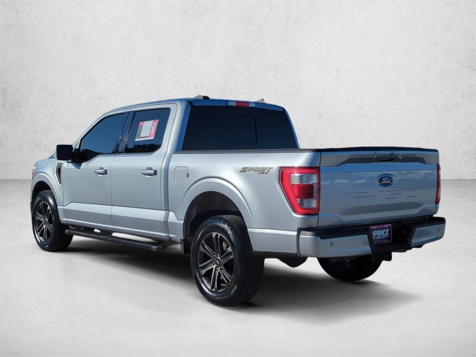 2022 Ford F-150 LARIAT 4WD SuperCrew 5.5' Box