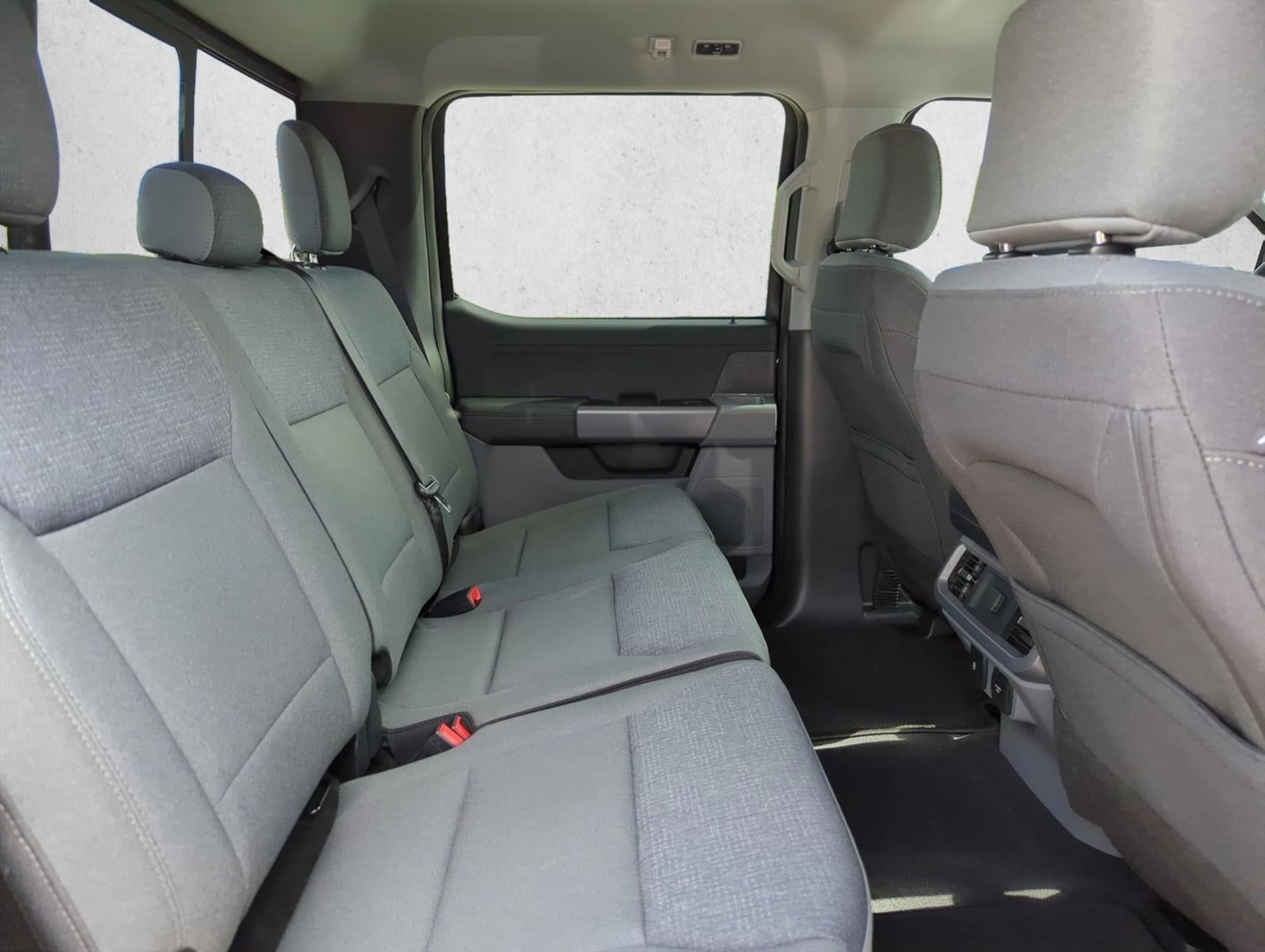 2026 Ford F-150 XLT 4WD SuperCrew 5.5' Box