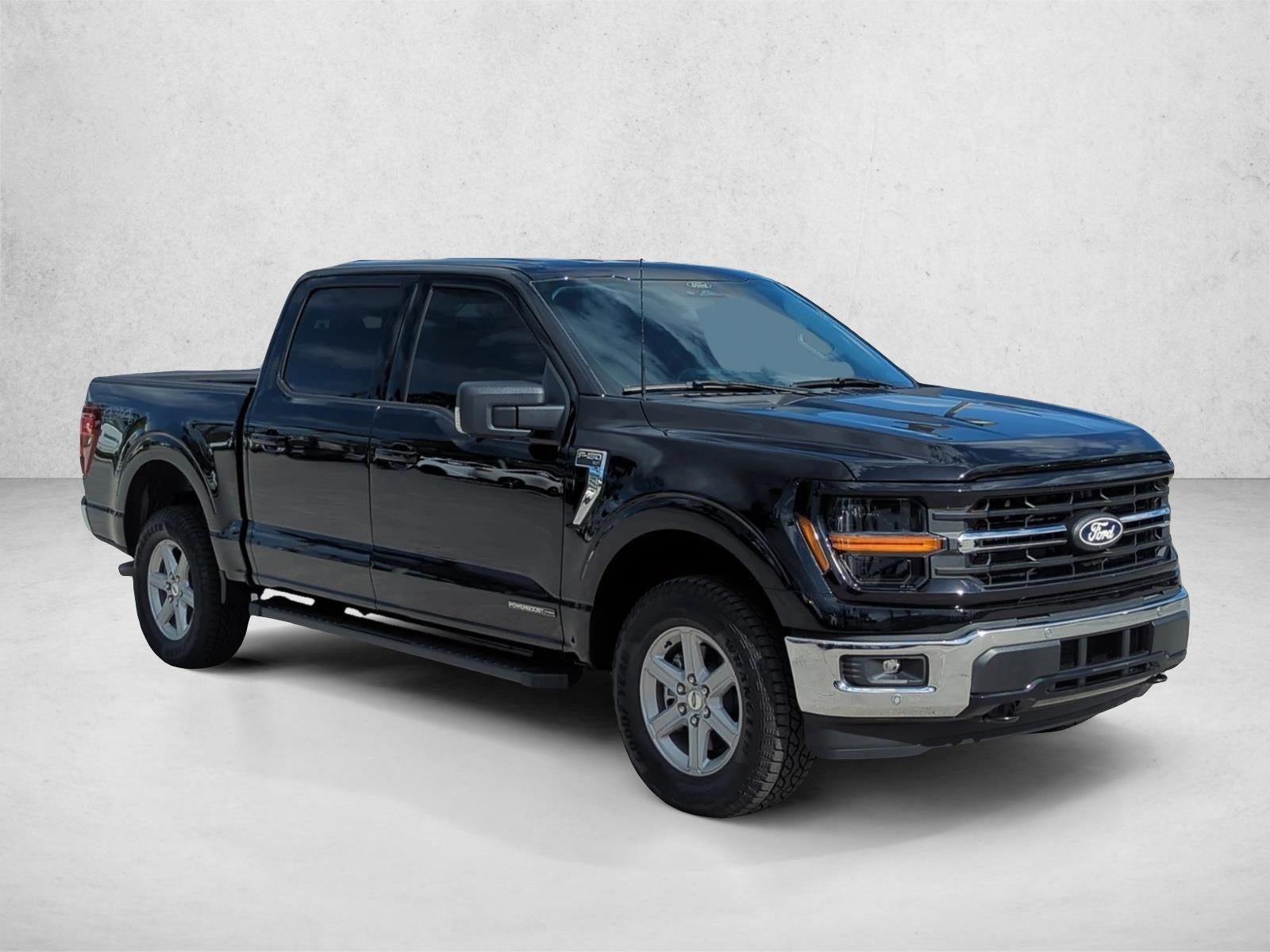2026 Ford F-150 XLT 4WD SuperCrew 5.5' Box