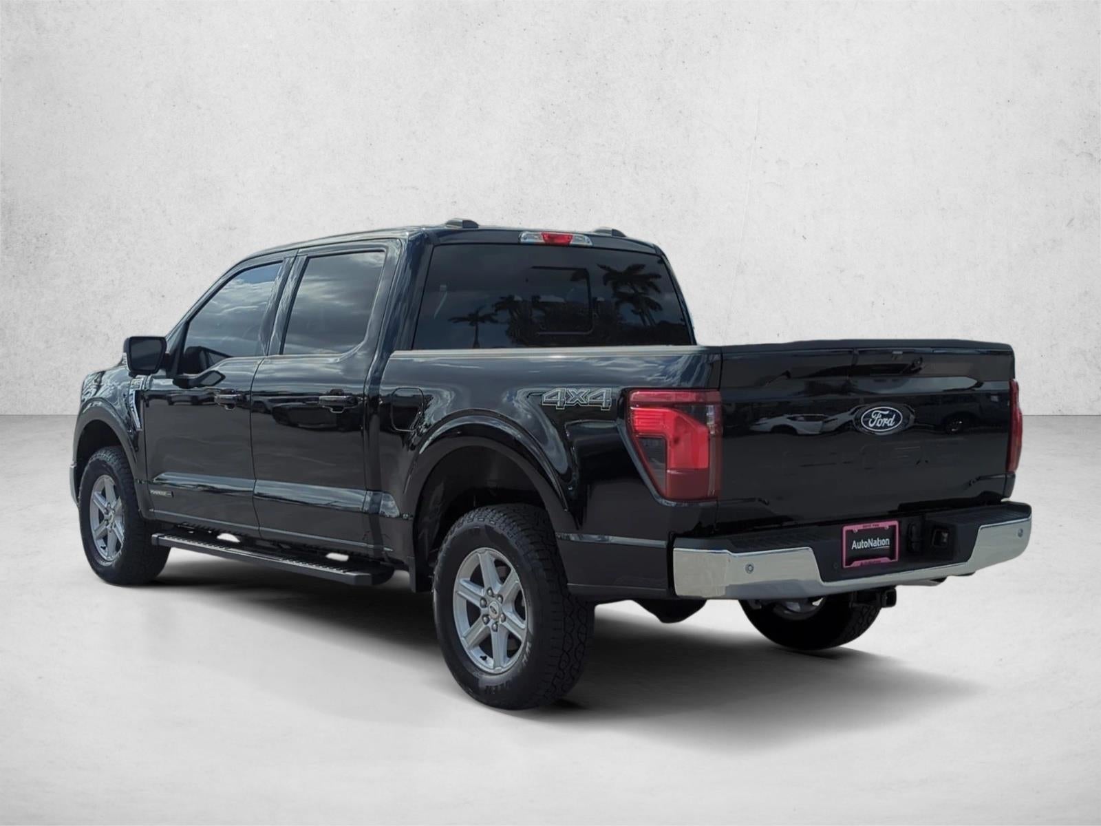 2026 Ford F-150 XLT 4WD SuperCrew 5.5' Box