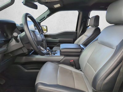 2022 Ford F-150 Lightning LARIAT 4WD SuperCrew 5.5' Box