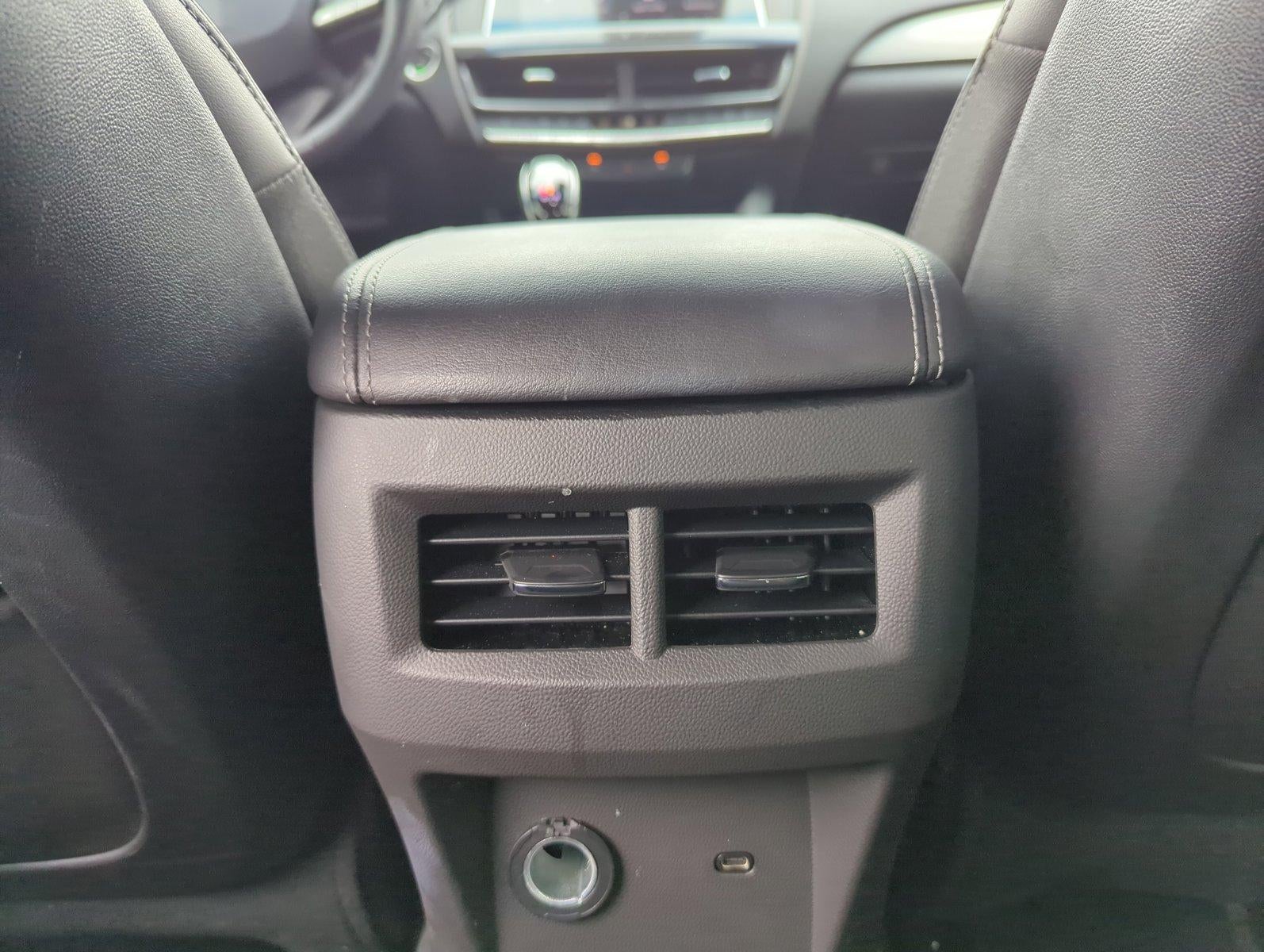 2023 Cadillac CT5 4dr Sdn Luxury