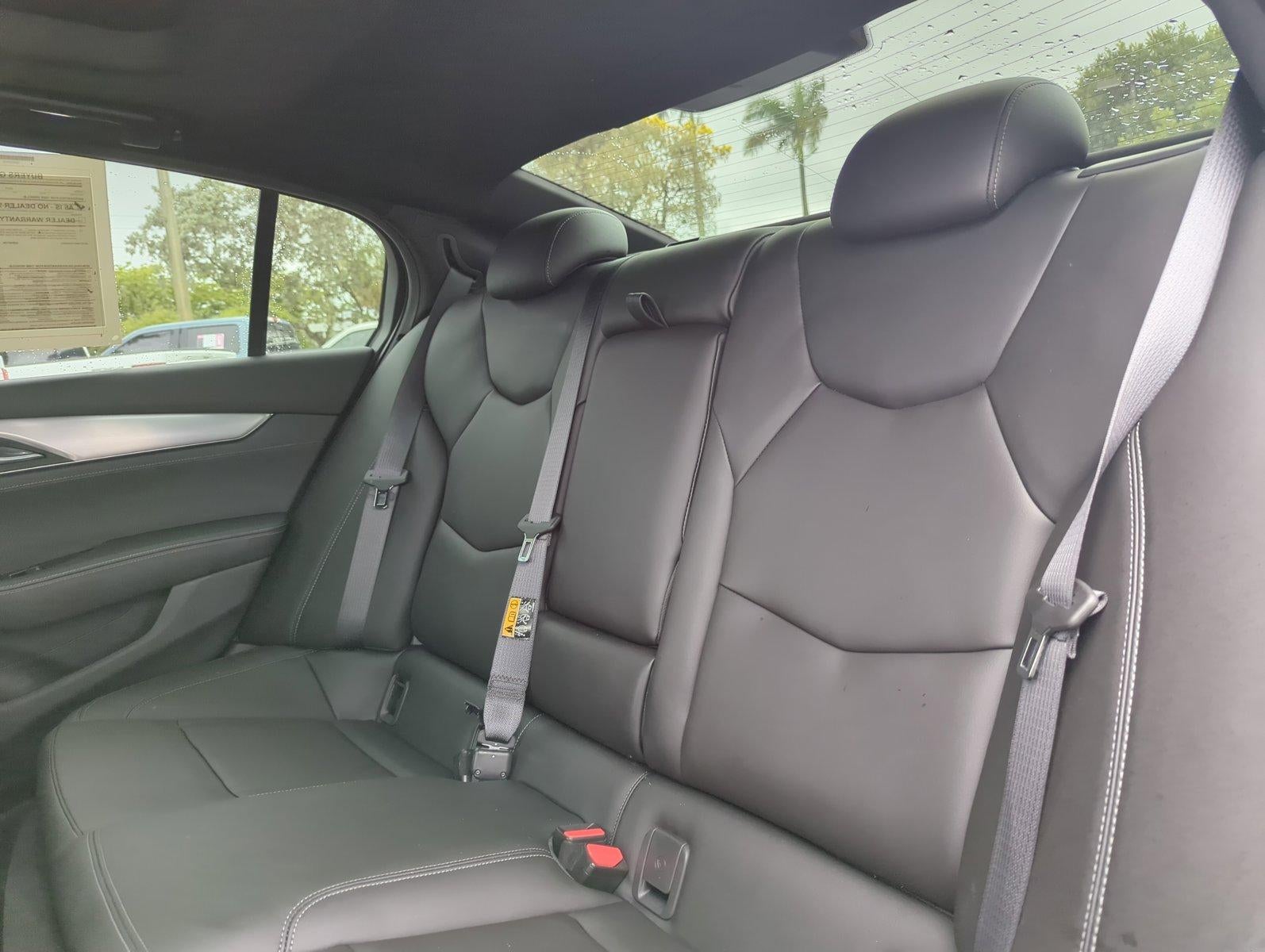 2023 Cadillac CT5 4dr Sdn Luxury