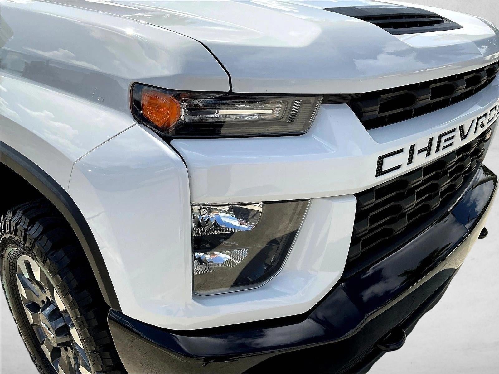 2021 Chevrolet Silverado 2500 HD Crew Cab Standard Box 2-Wheel Drive Custom