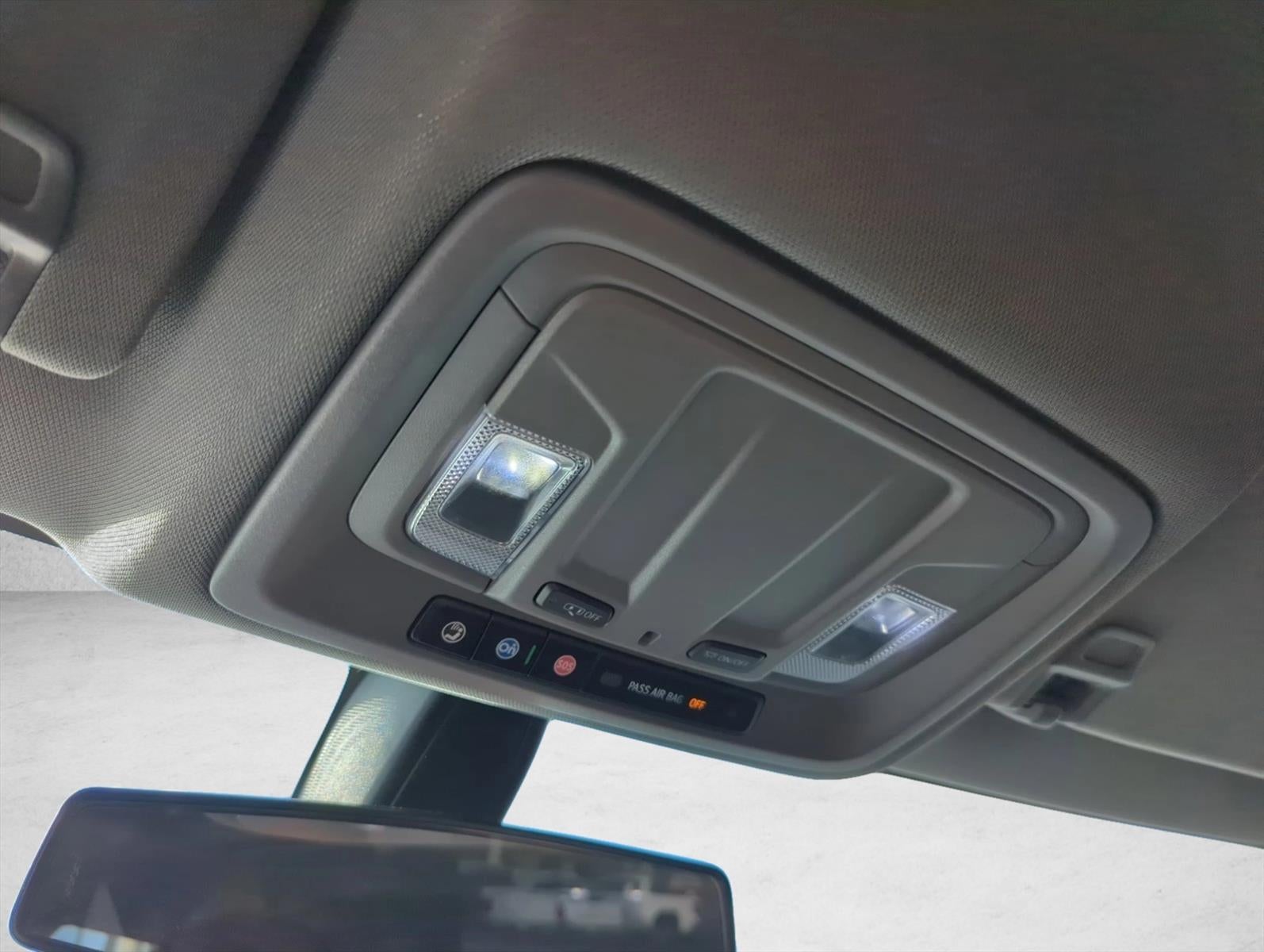 2020 Chevrolet Silverado 1500 Crew Cab Short Box 2-Wheel Drive Custom