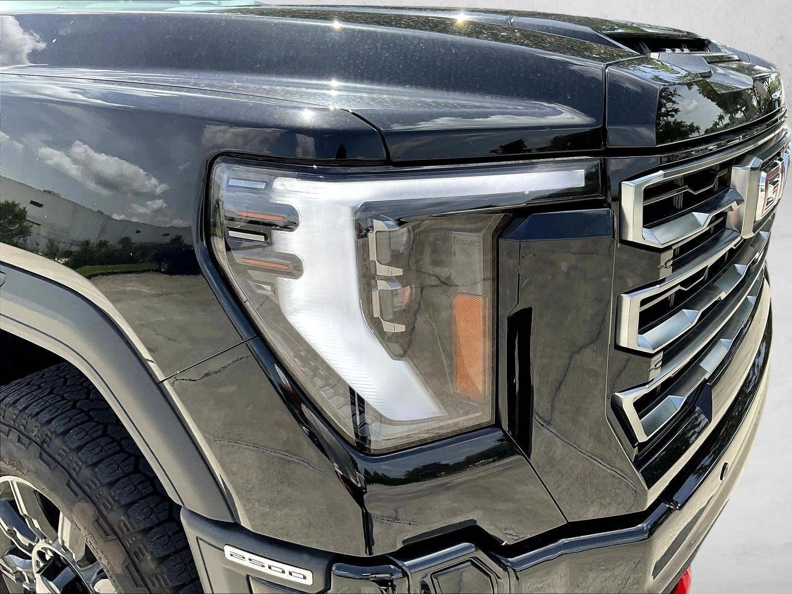 2025 GMC Sierra 2500 HD Crew Cab Standard Box 4-Wheel Drive AT4
