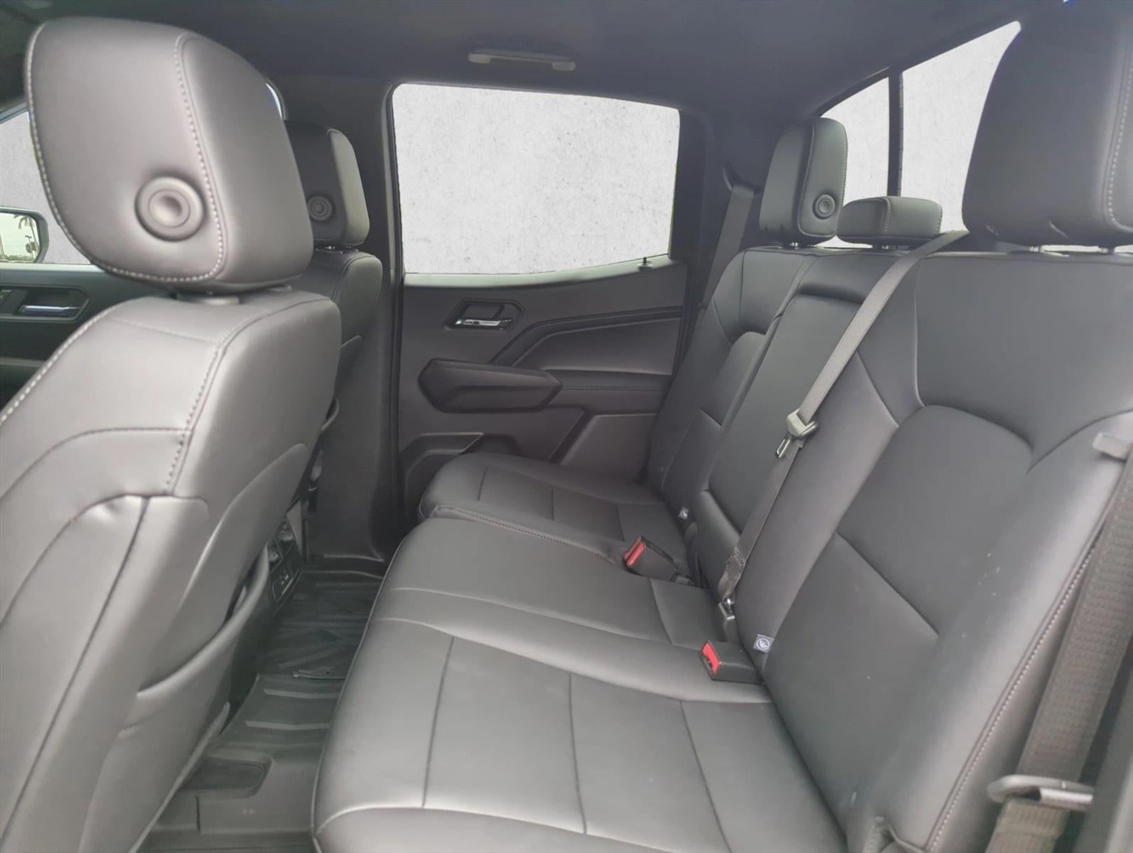 2025 GMC Canyon Crew Cab Short Box 2-Wheel Drive Elevation