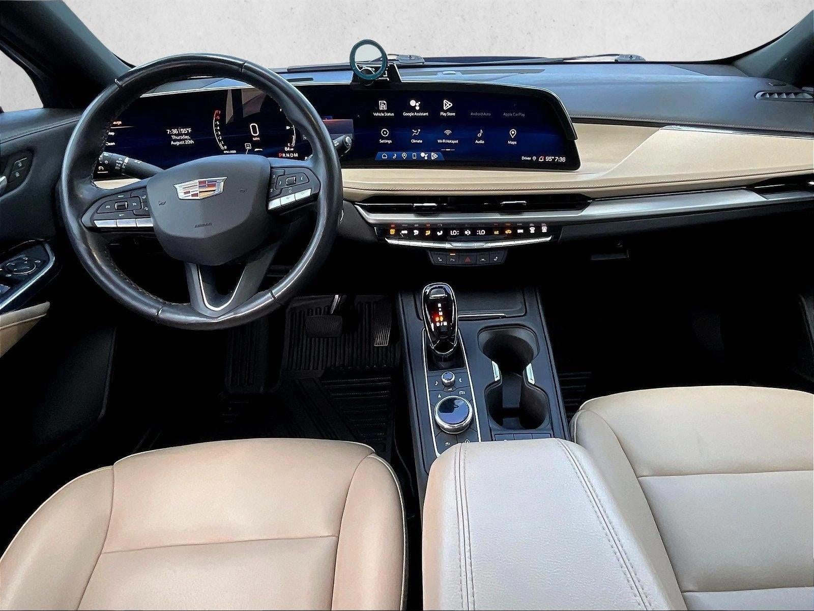 2024 Cadillac XT4 FWD 4dr Luxury