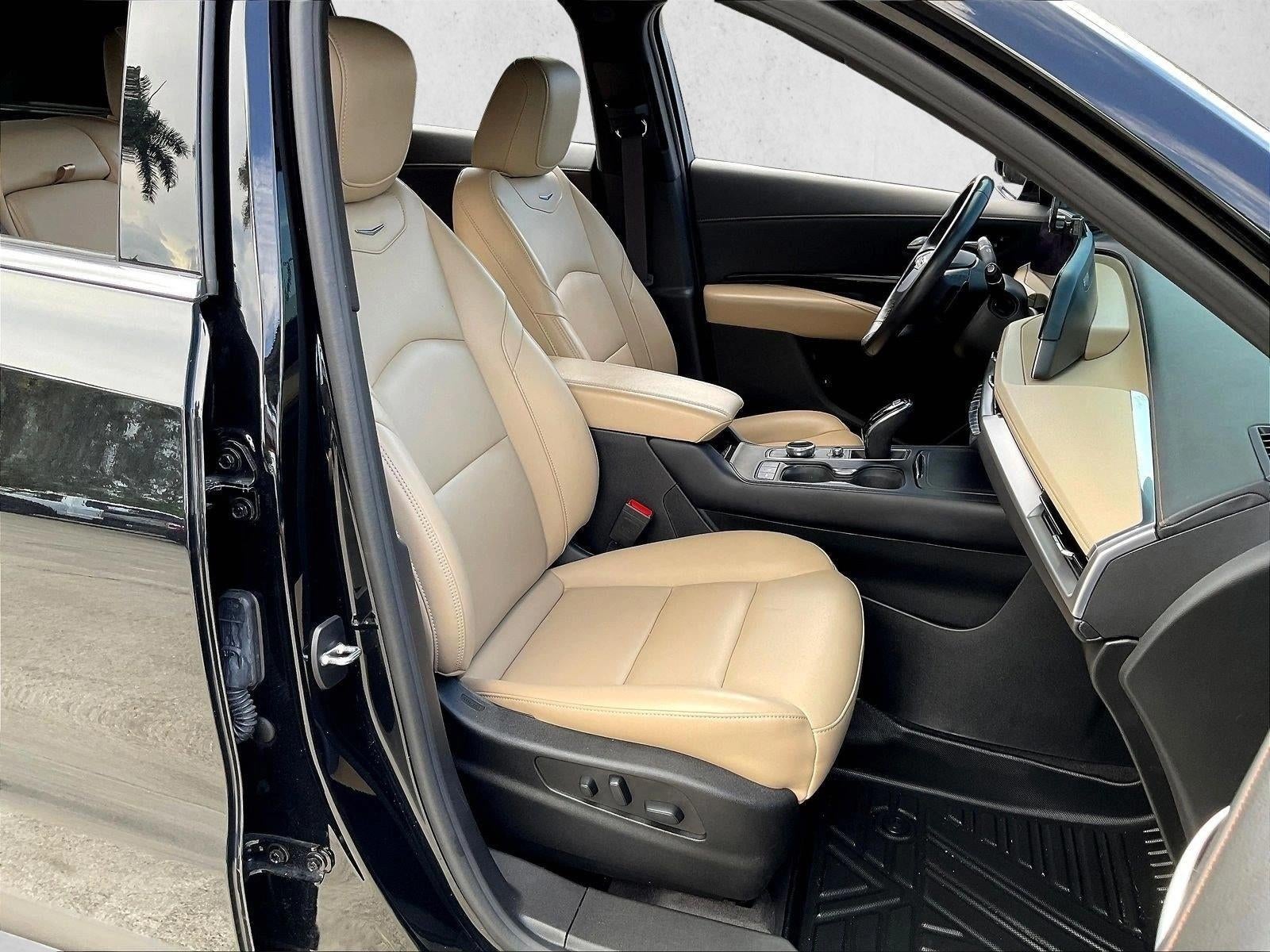 2024 Cadillac XT4 FWD 4dr Luxury