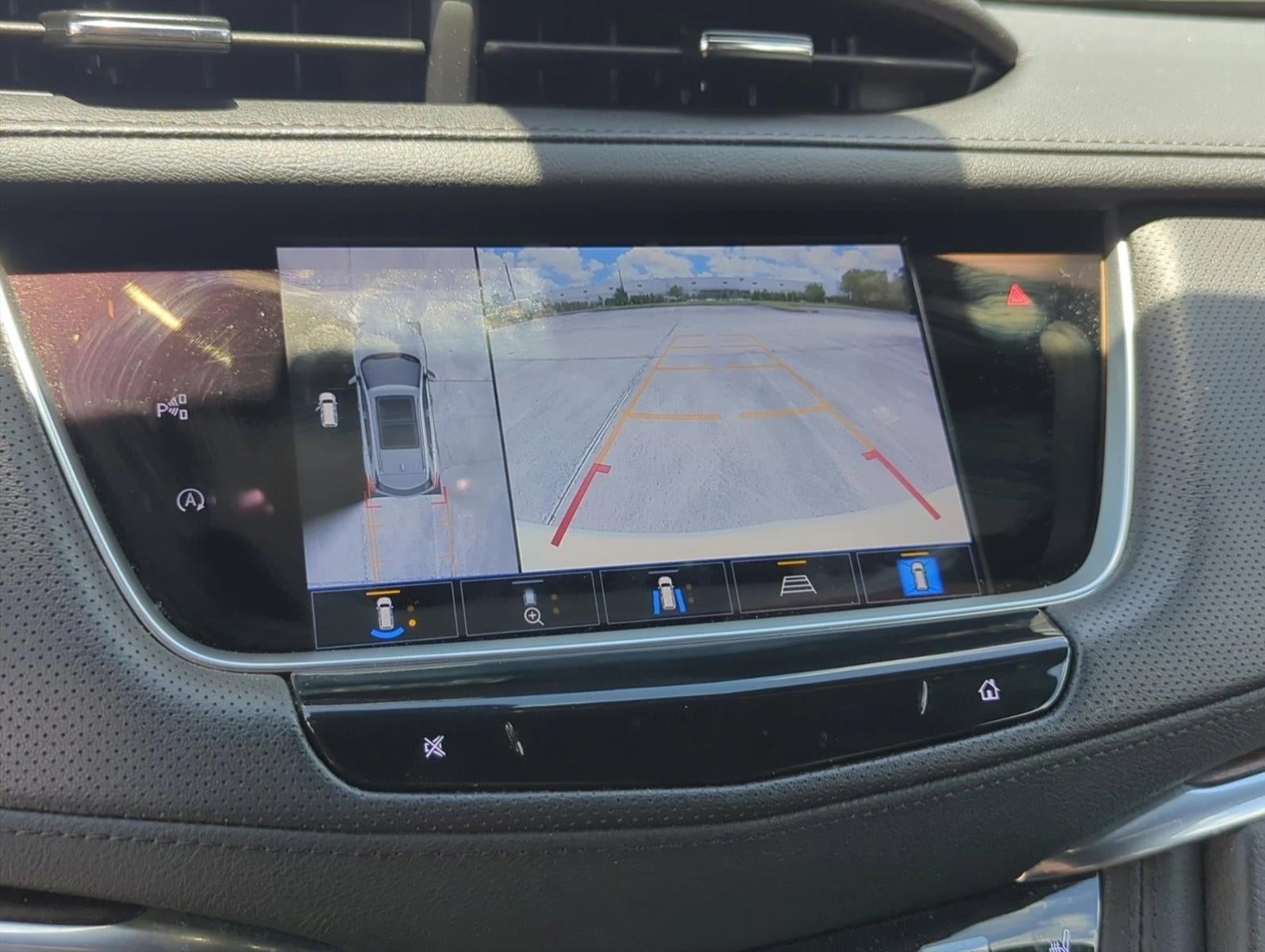 2023 Cadillac XT5 FWD 4dr Premium Luxury
