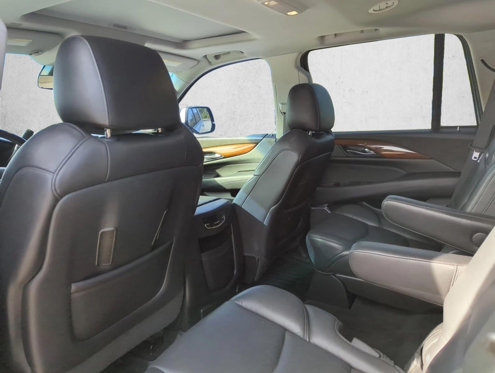 2018 Cadillac Escalade RWD Luxury