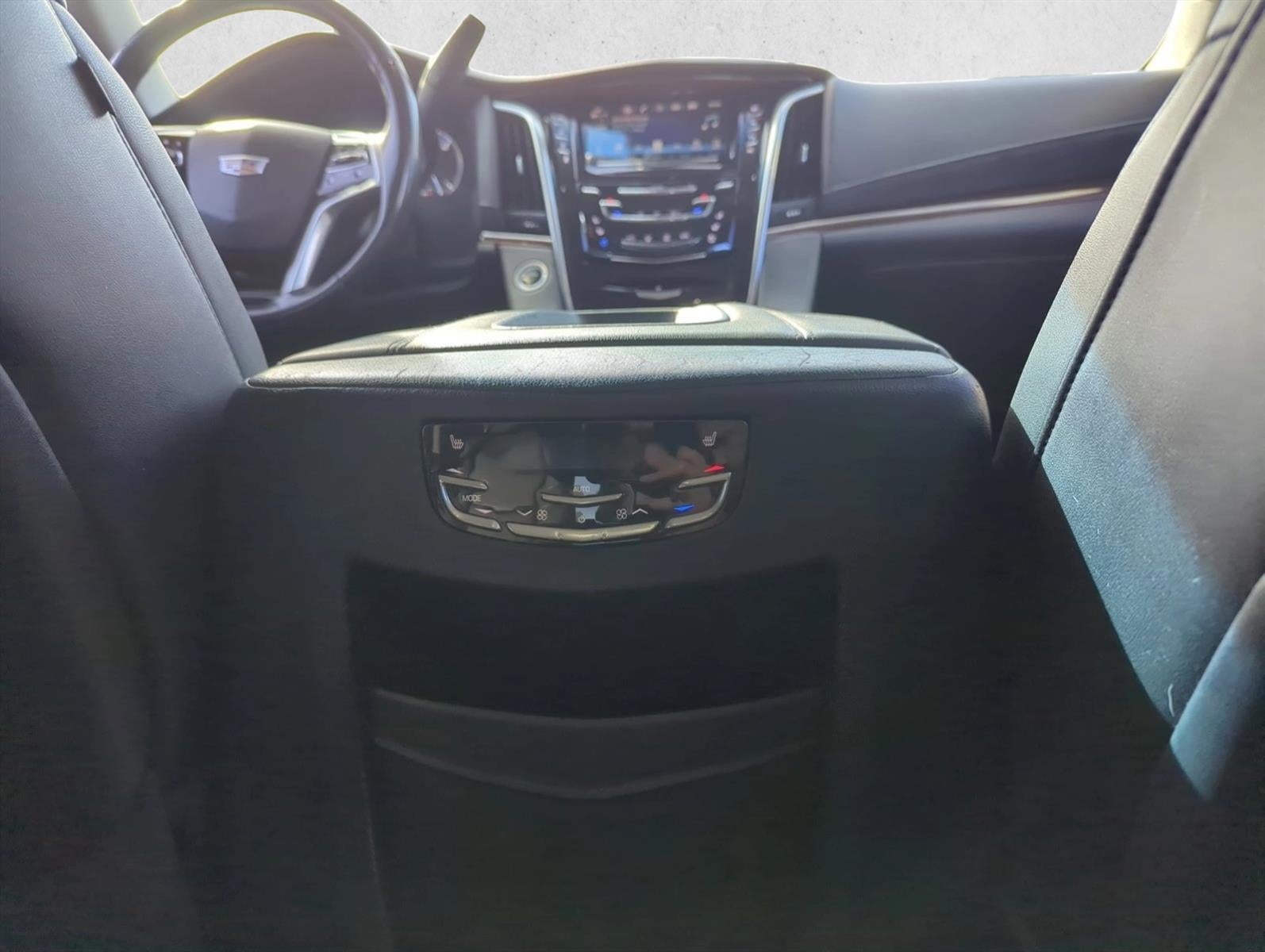 2018 Cadillac Escalade RWD Luxury