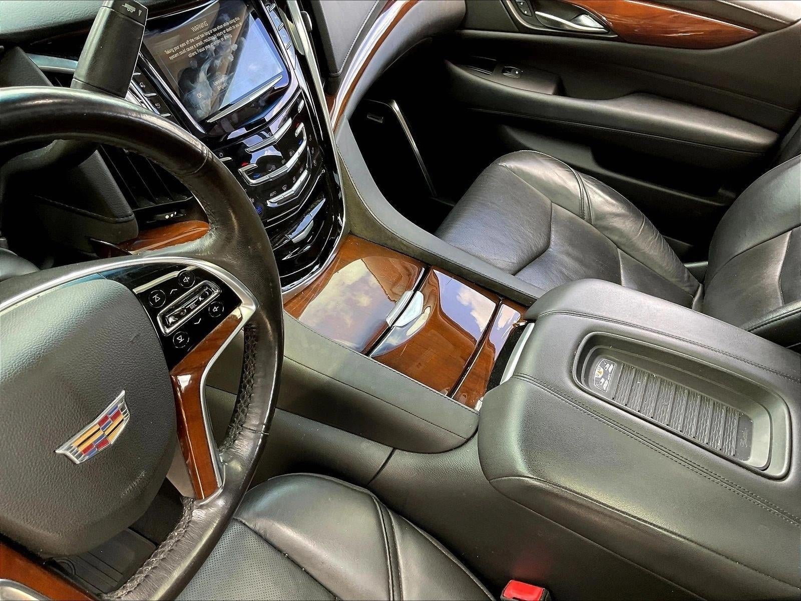 2019 Cadillac Escalade RWD Luxury