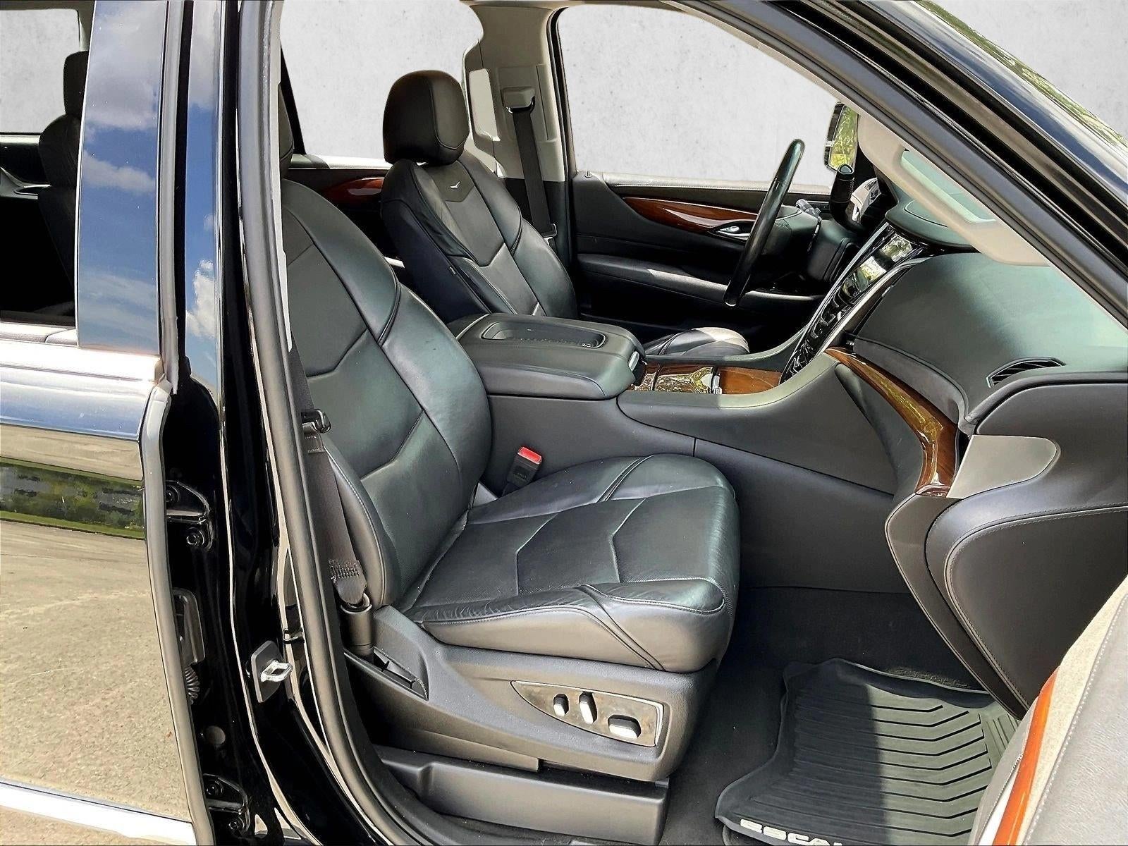 2019 Cadillac Escalade RWD Luxury