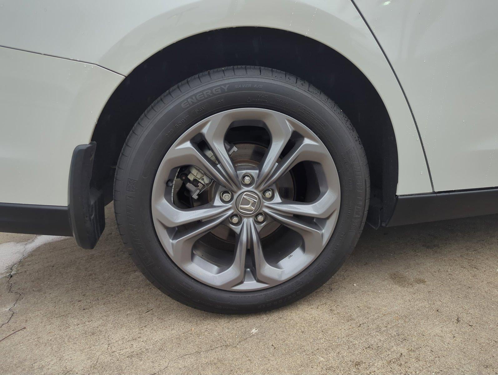 2024 Honda Accord Sedan EX CVT