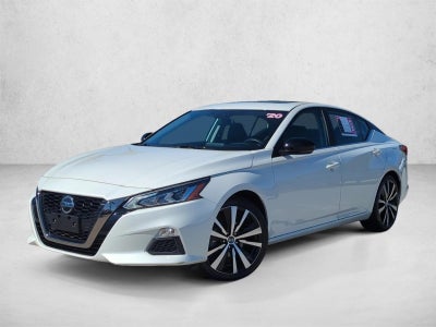 2020 Nissan Altima 2.5 SR Sedan