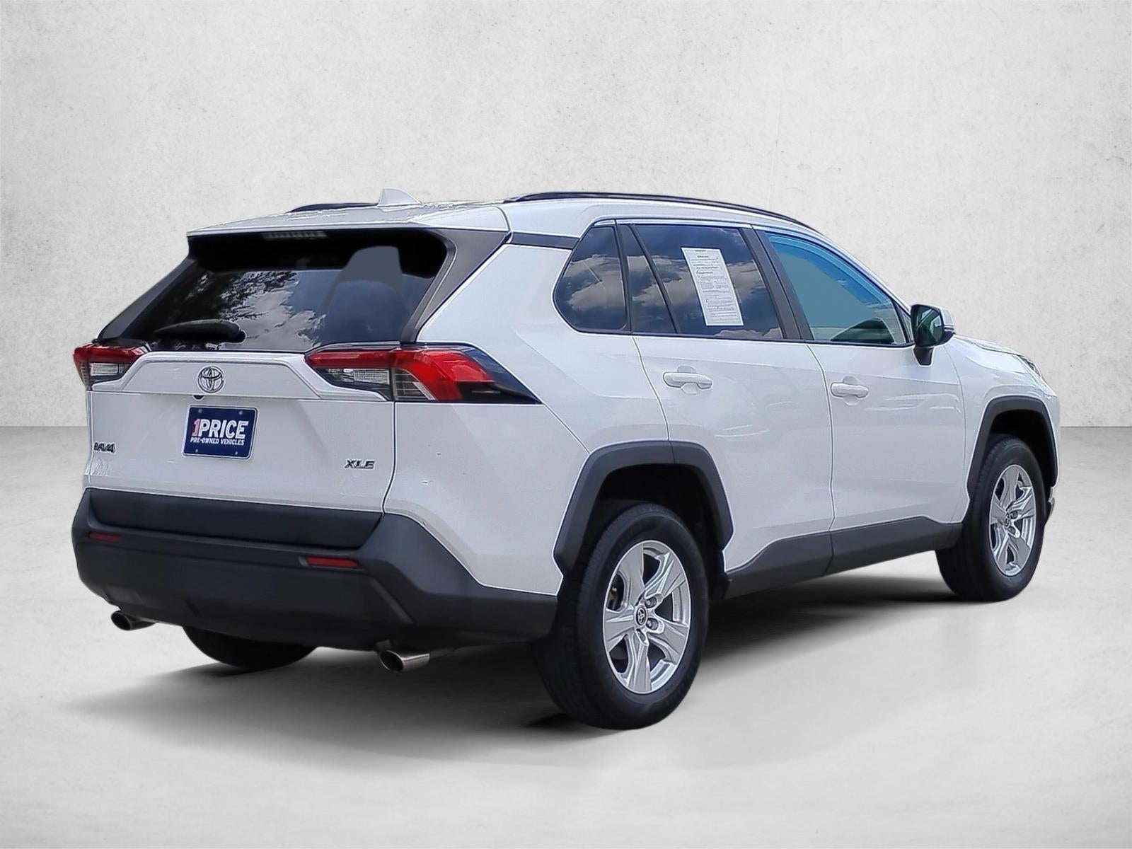 2021 Toyota RAV4 XLE FWD (GS)