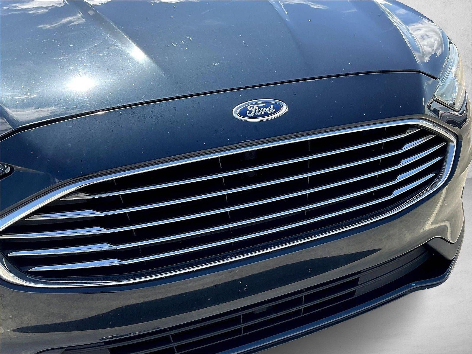 2020 Ford Fusion SE FWD