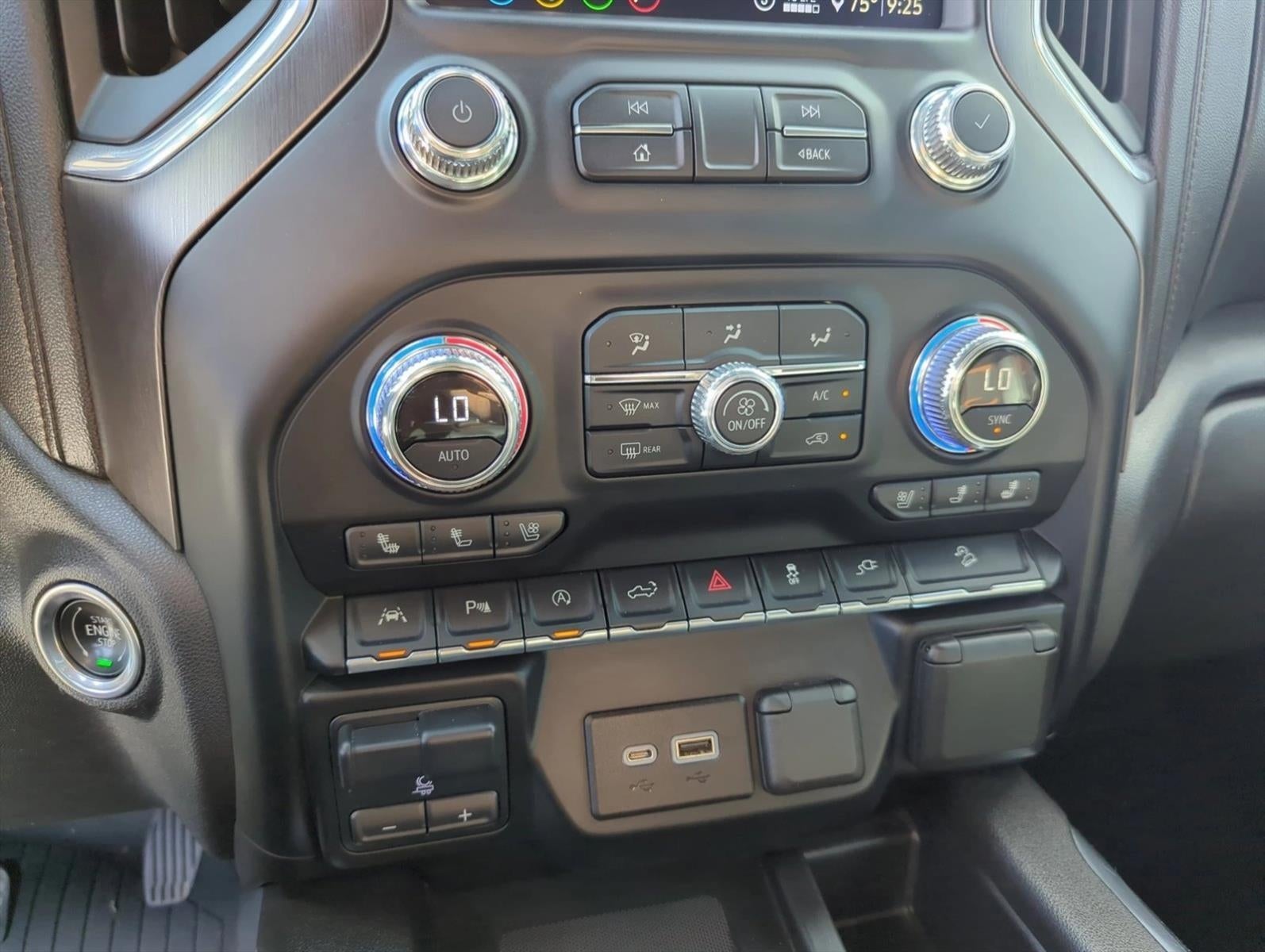 2020 GMC Sierra 1500 Crew Cab Short Box 4-Wheel Drive AT4