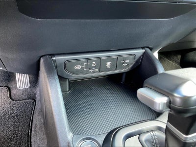 2025 Kia K4 LXS FWD