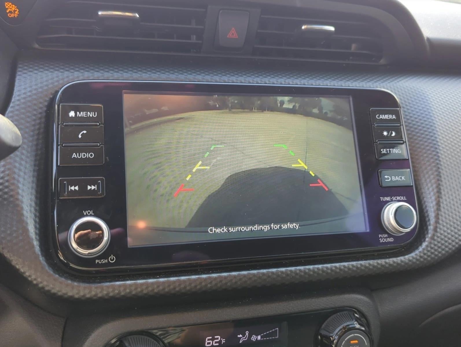 2022 Nissan Kicks SV FWD