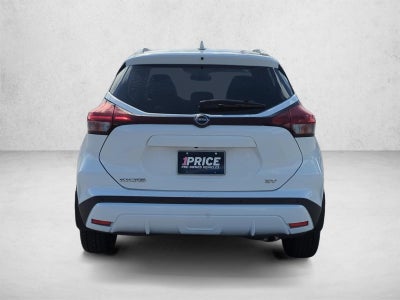 2022 Nissan Kicks SV FWD