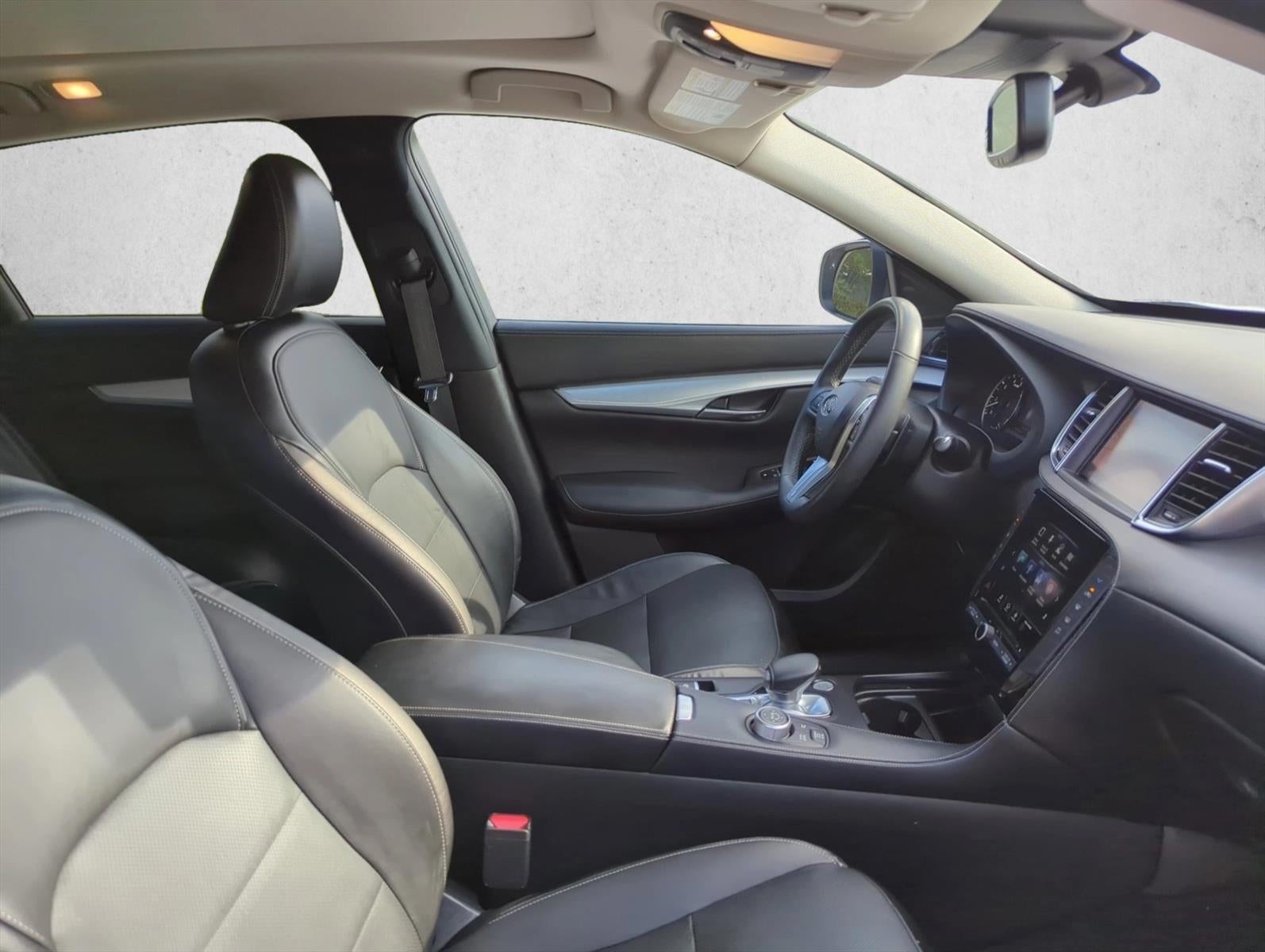 2019 INFINITI QX50 ESSENTIAL FWD