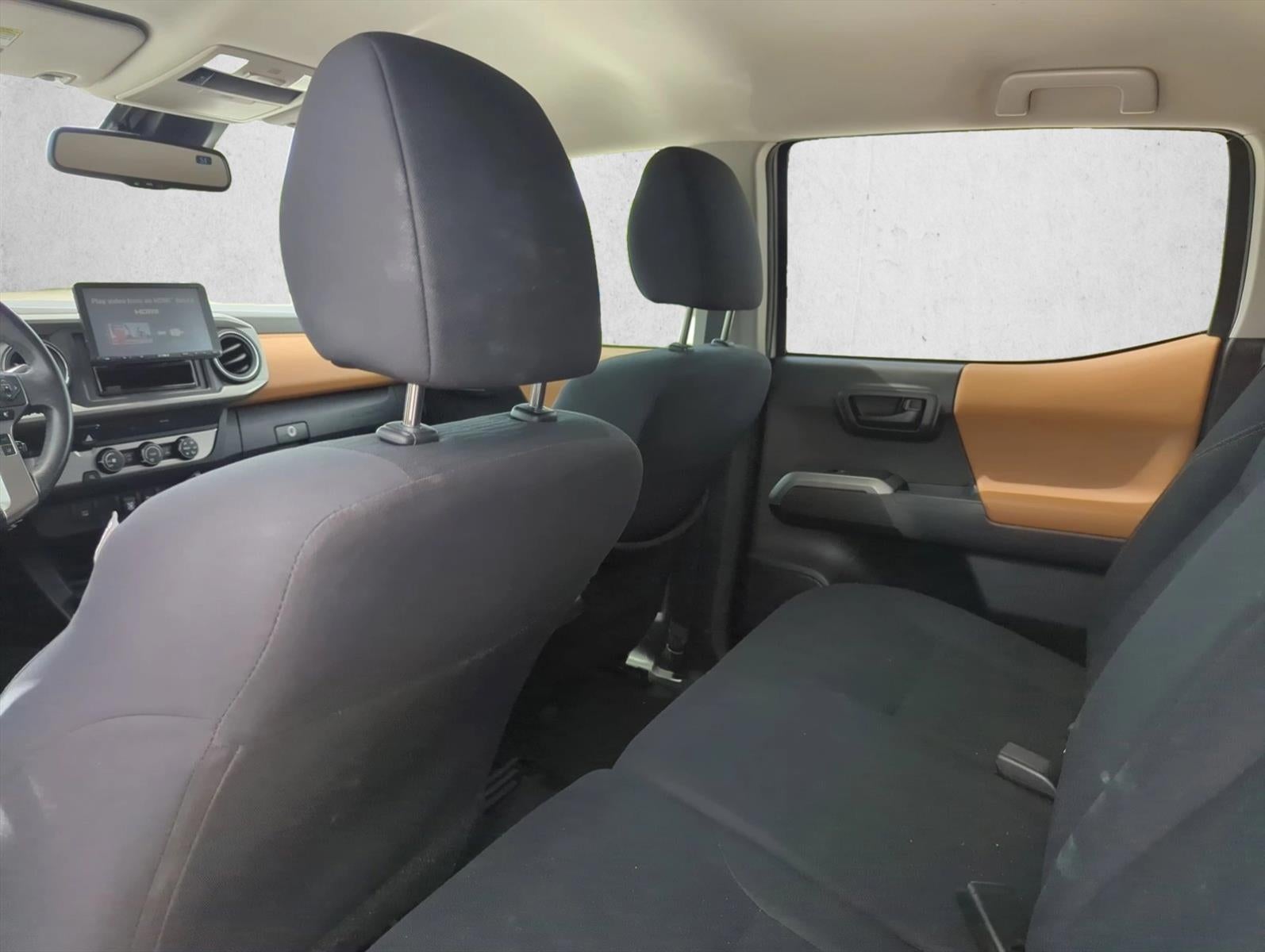 2019 Toyota Tacoma 2WD 2WD SR5 Double Cab 5' Bed V6 AT (GS)