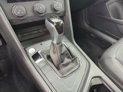 2022 Volkswagen Taos SE FWD