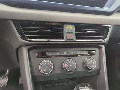 2022 Volkswagen Taos SE FWD