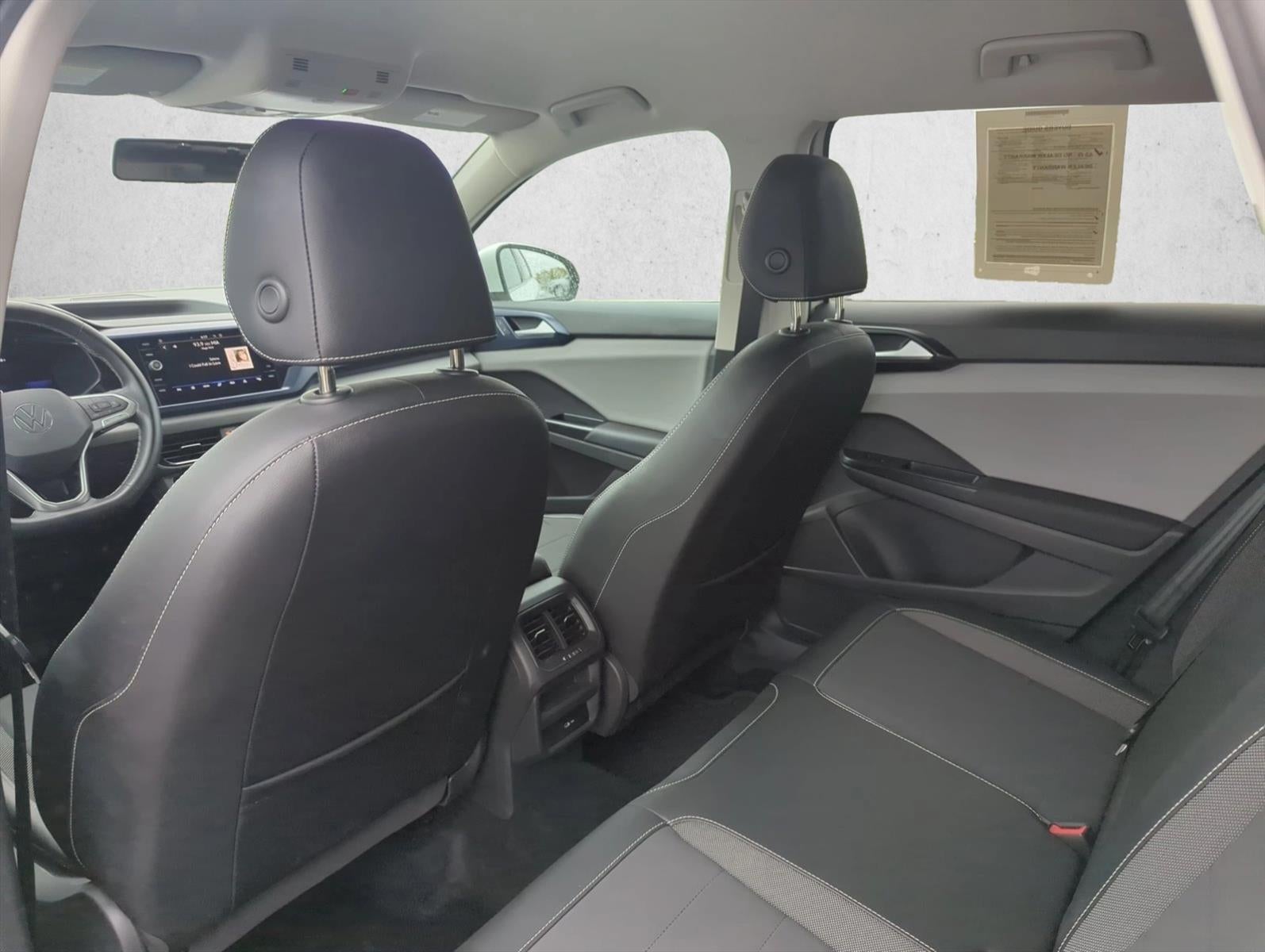 2022 Volkswagen Taos SE FWD