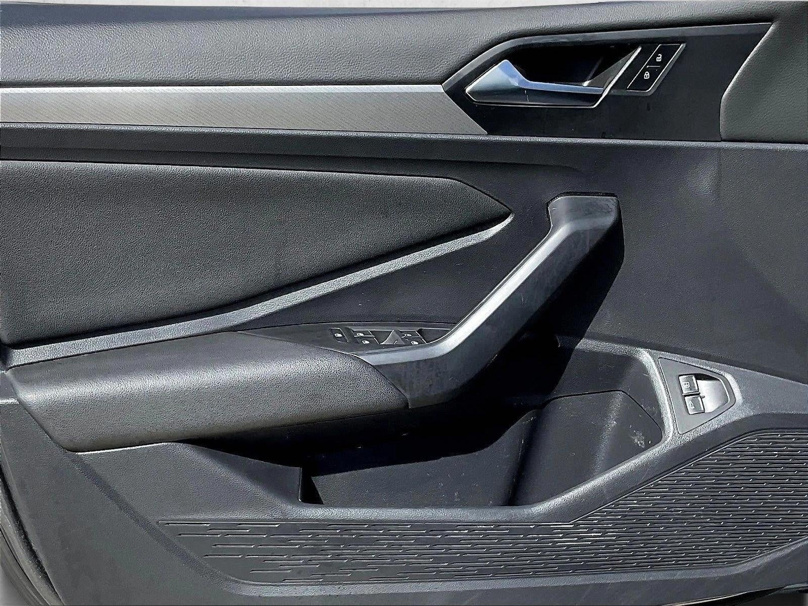 2021 Volkswagen Jetta SE Auto
