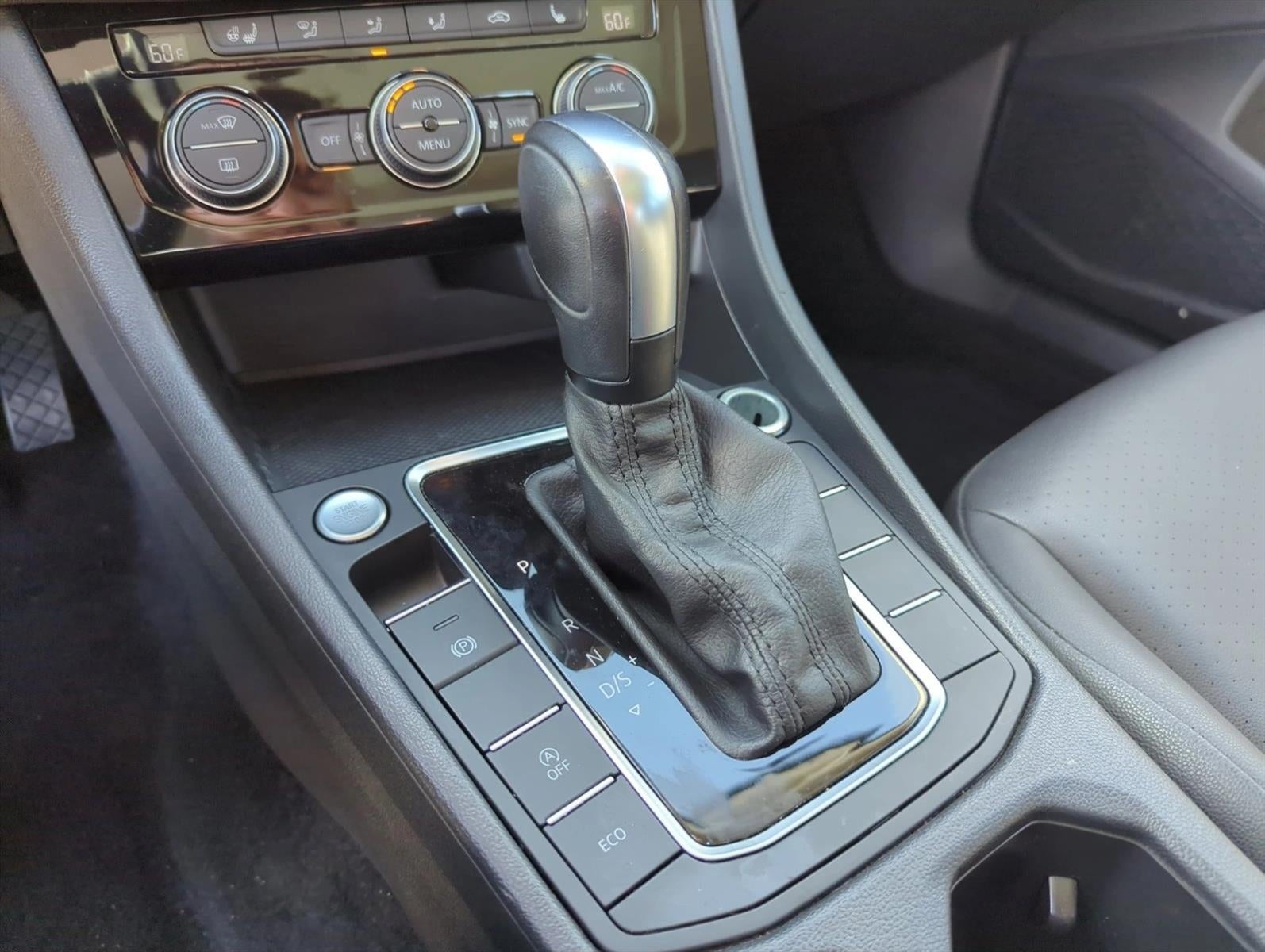 2020 Volkswagen Jetta S Auto w/ULEV