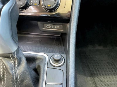 2024 Volkswagen Jetta SEL Auto