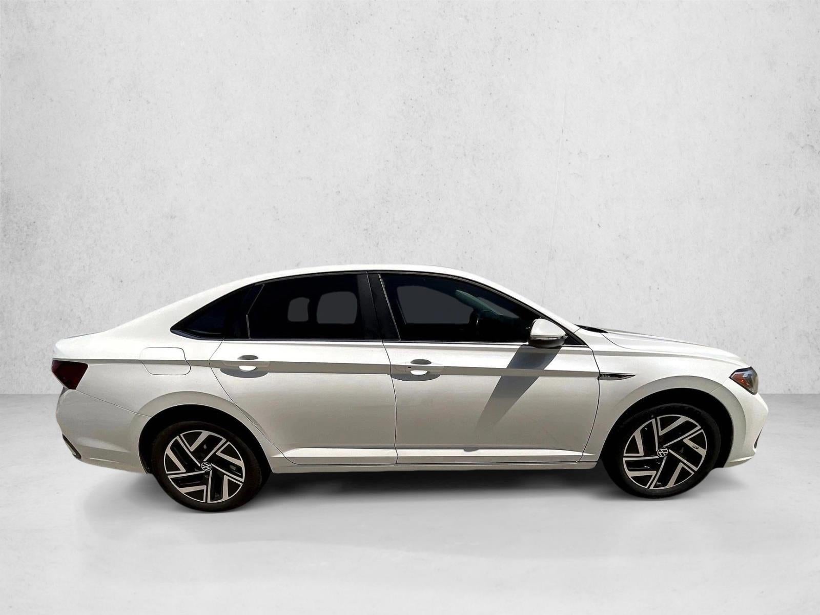 2024 Volkswagen Jetta SEL Auto