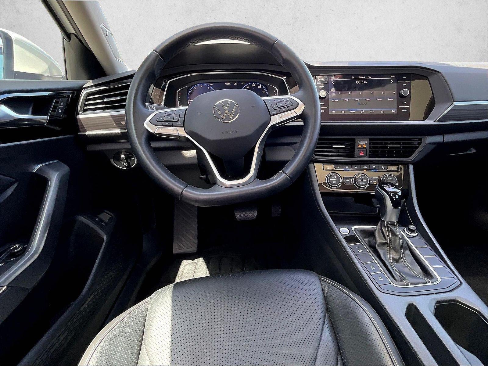 2024 Volkswagen Jetta SEL Auto