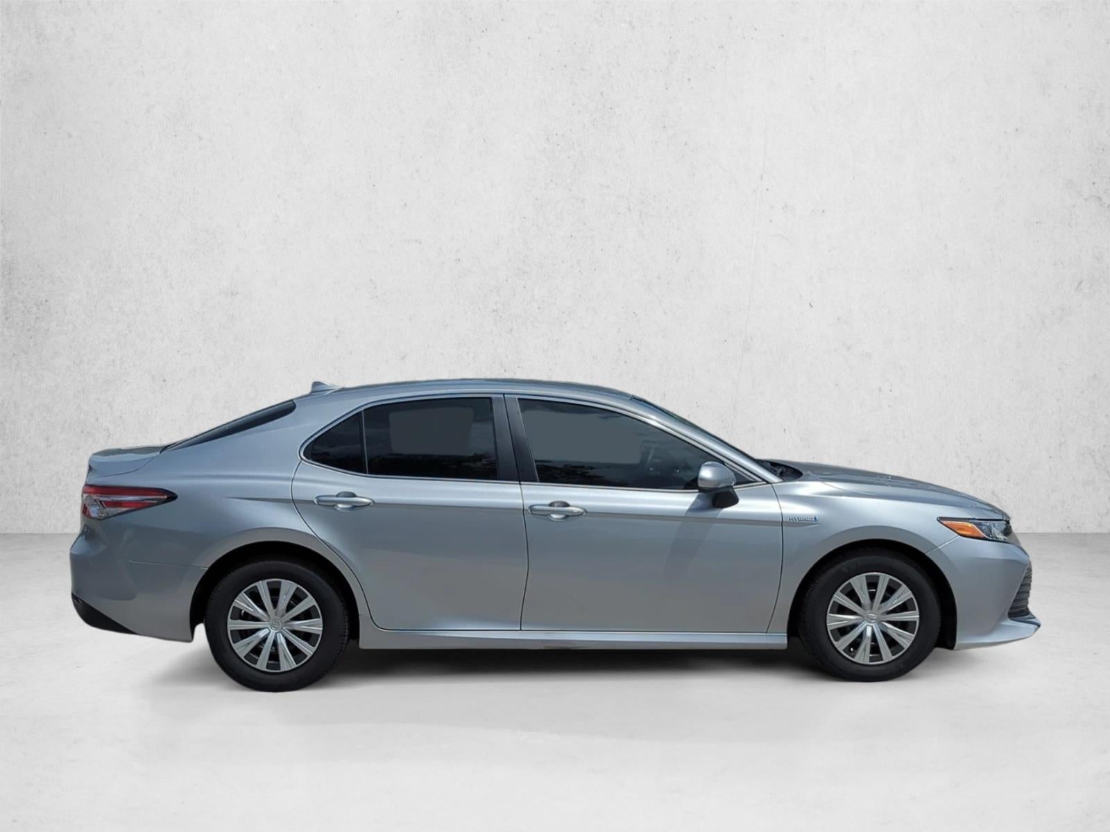 2019 Toyota Camry Hybrid LE CVT (Natl)