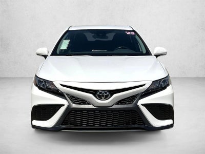 2023 Toyota Camry SE Auto (SE)
